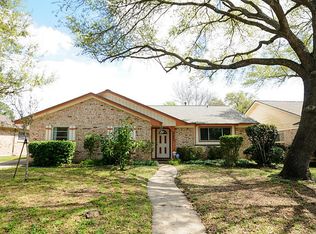 7715 Redding Rd, Houston, TX 77036