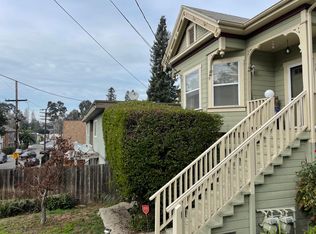 3050 Lynde St, Oakland, CA