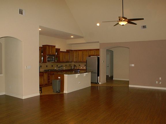 5th image of 19509 Morgana Dr