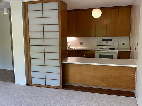 5th image of 1515 Nuuanu Ave APT 254