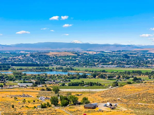 Nna Lucas Rd, Yakima, WA 98901