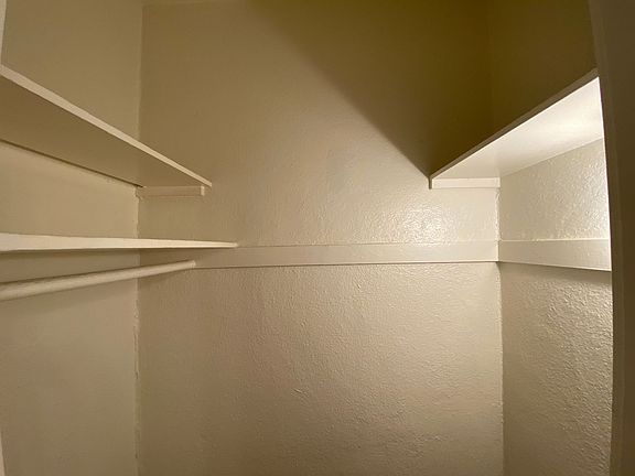 5th image of 2845 San Marino St APT 6