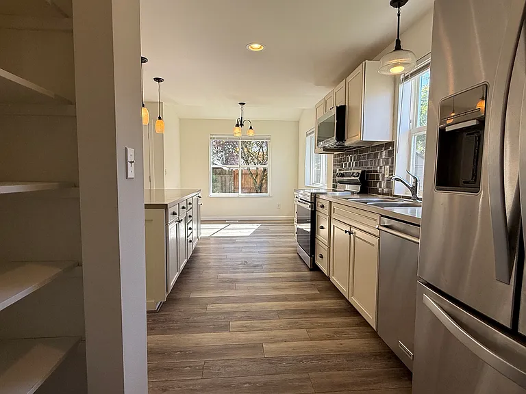3014 Pacific St #3014 — Photo 10
