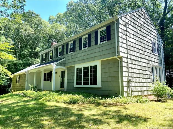 30 Braemar Drive, Cheshire, CT 06410