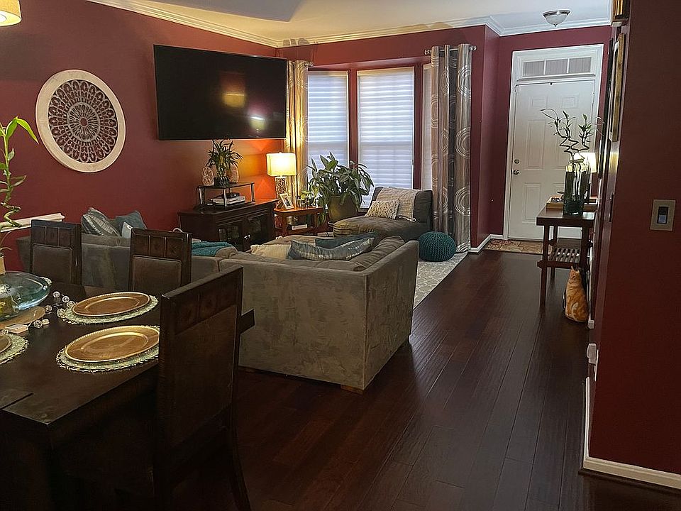 1st image of 13000 Thrift Ln
