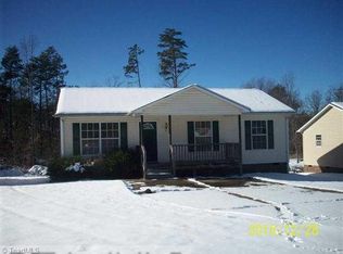 141 E Bellevue Dr, High Pt, NC 27265