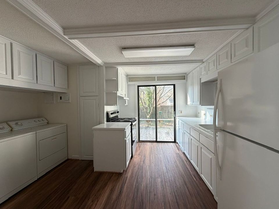 1st image of 314 Keener St