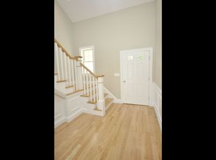 4 White Cedar Dr, Middleton, MA 01949