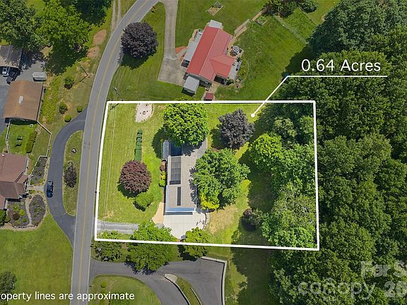 4th image of 1574 Cashiers Valley Rd