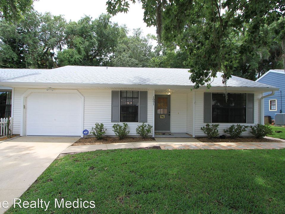 1st image of 1091 Oak Forest Cir