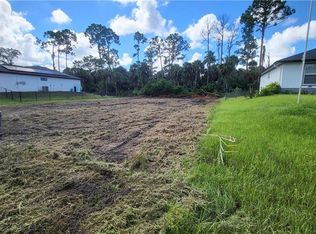 3741 Kenyon St, Fort Myers, FL 33905