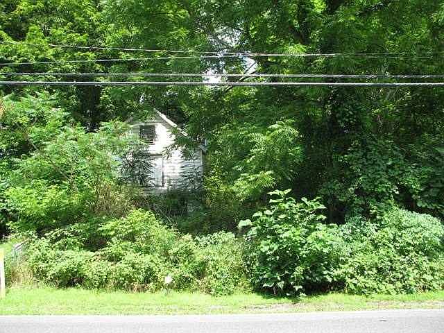 1st image of 132-136 Wilbur Ave