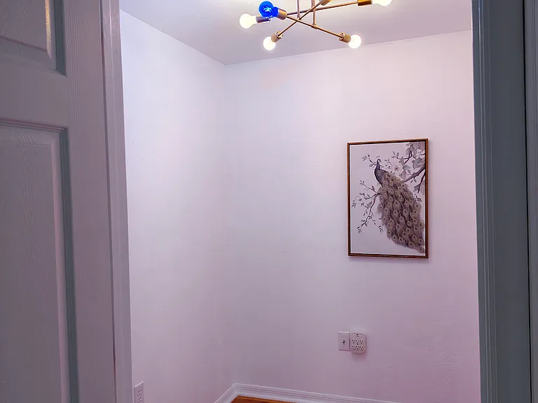 2415 NW 52nd Pl — Photo 38