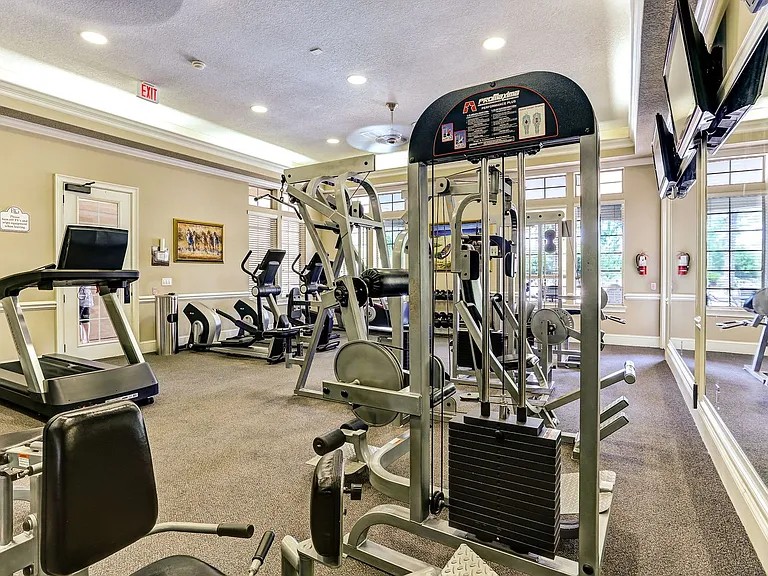 70305 Winding River Dr — Photo 43