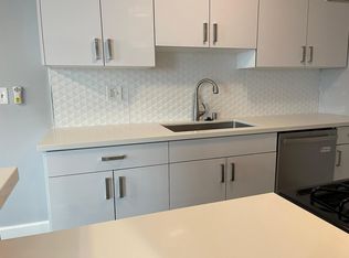 12210 Magnolia Blvd APT 3, Valley Village, CA 91607