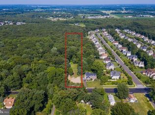 483 Hartford Rd, Mount Laurel, NJ 08054