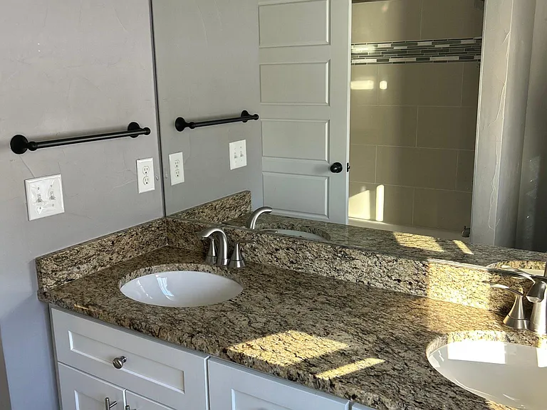 2nd bathroom on 2nd floor