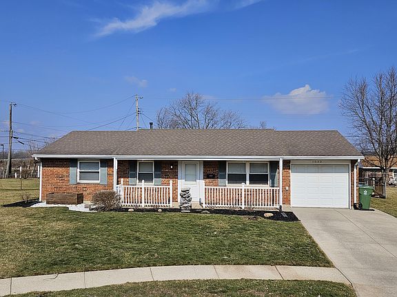 2nd image of 1620 Cypress Pl