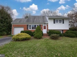 2630 Whittier Ave, Reading, PA 19608