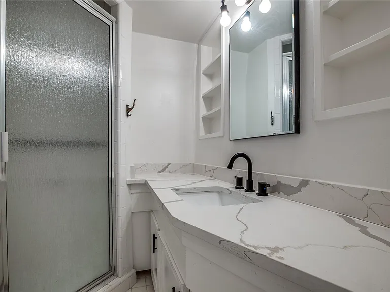 9025 Rue Cambon St #66 — Photo 21