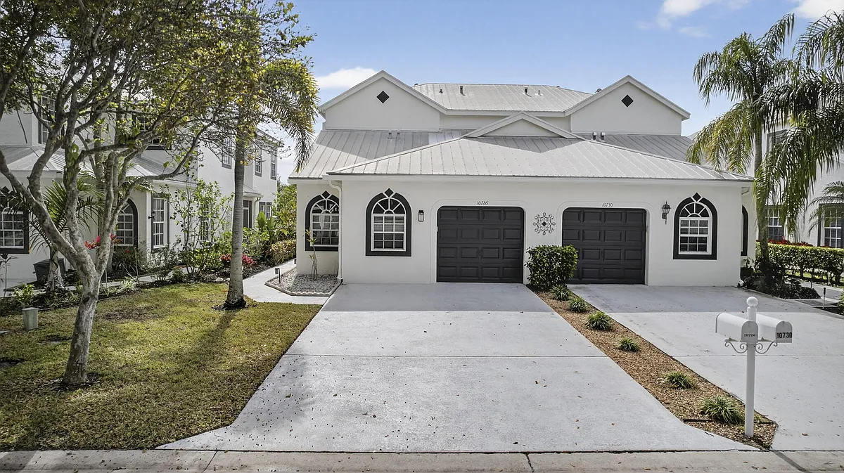 Building Photo - 10726 Pelican Dr