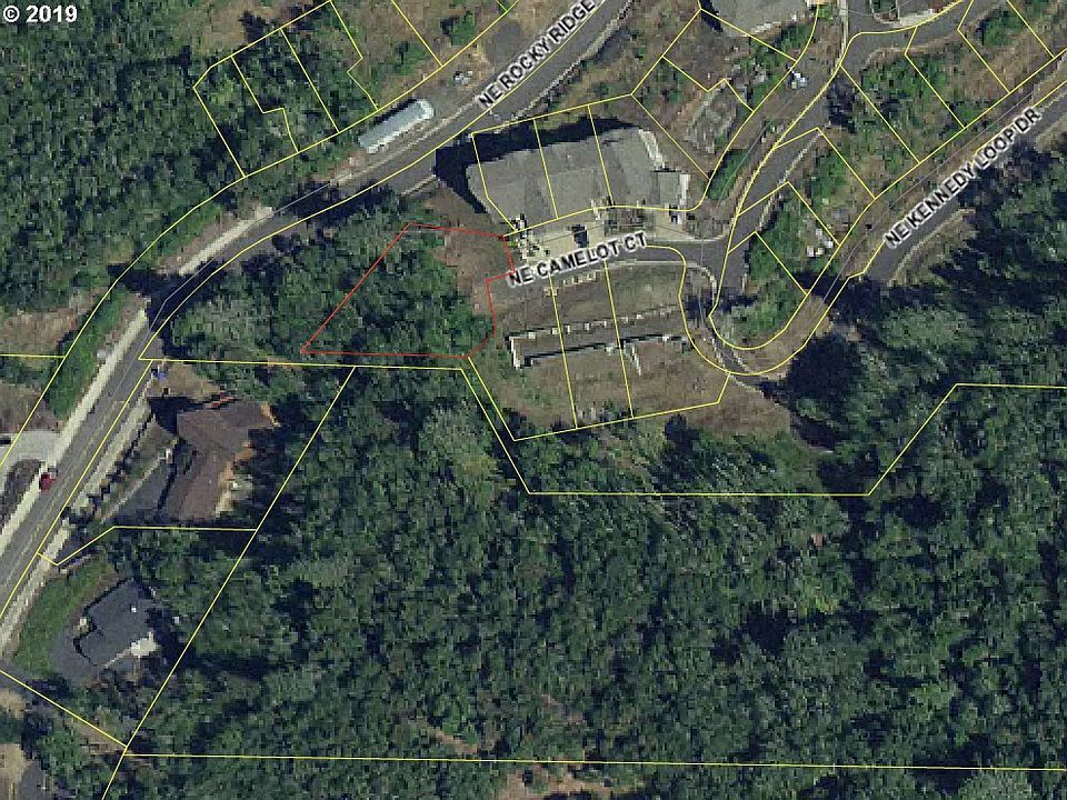 1st image of 1615 NE Camelot Ct #20