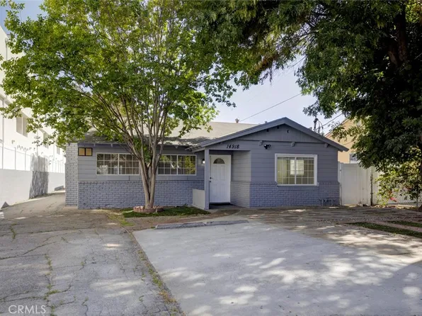 14918 Wyandotte St, Van Nuys, CA 91405