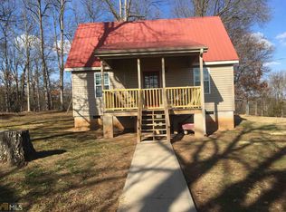 1104 Moore Rd, Hartwell, GA 30643