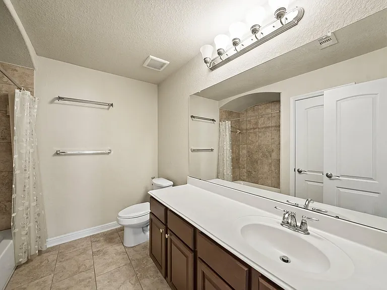 19119 Arcadia Cove Ct — Photo 21