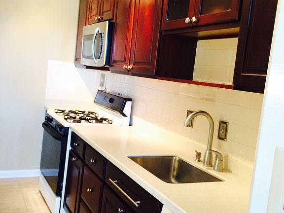 2nd image of 4242 E West Hwy APT 616