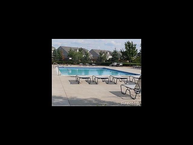 1st image of 28008 Tremonte Dr #1
