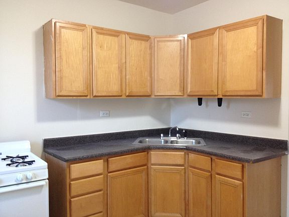 2nd image of 2111 N Kimball Ave #2