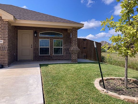 3rd image of 5910 Cordillera Dr