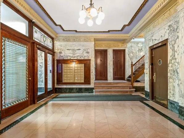 520 West 110th Street 4C image 11 of 12
