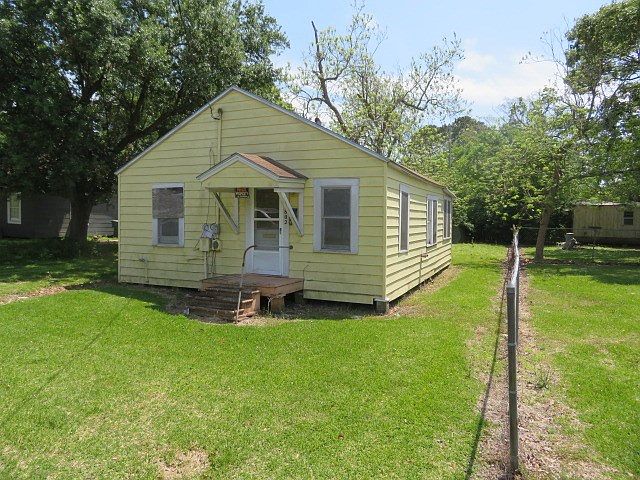 2nd image of 3802 36th St