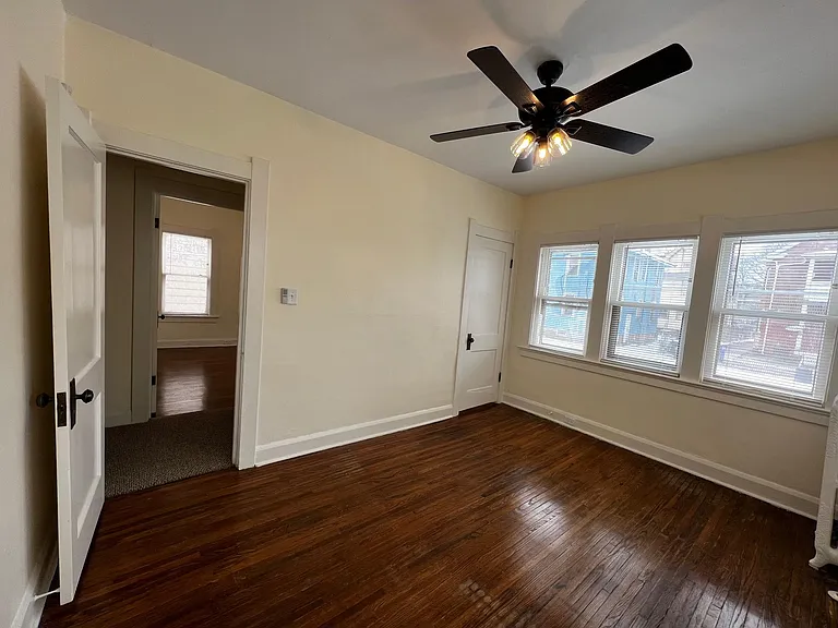 358 Rockingham St #1 — Photo 9