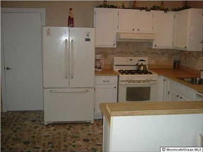 5th image of 37 San Carlos St