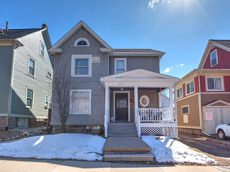 806 E Kingsley St #A — Photo 1