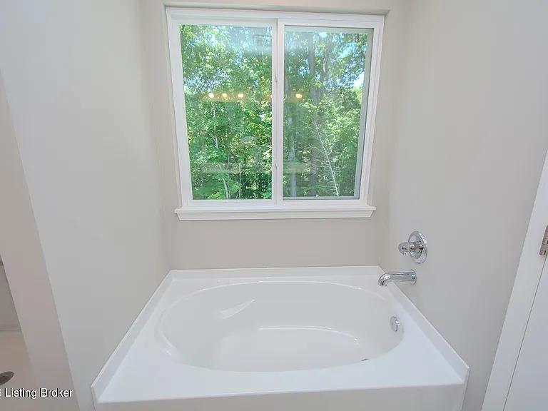 17801 Bridle Run Dr — Photo 44