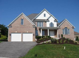 805 W Carrollton Ave, Salem, VA 24153