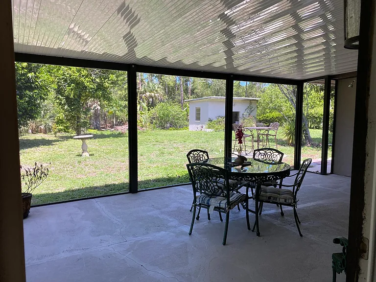 493 Castle Dr #A — Photo 12