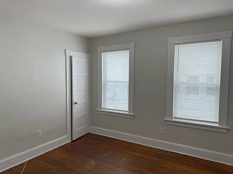 111 Smith St #A1 — Photo 7