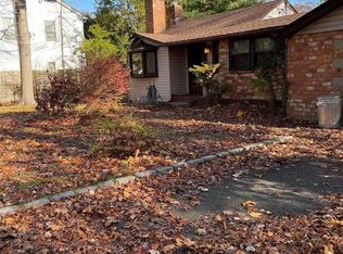 153 Cypress Dr, Mastic Beach, NY 11951