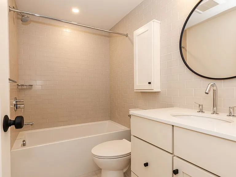 10 Portsmouth St #10 — Photo 8