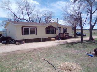 310 Truman St, Edgemont, SD 57735