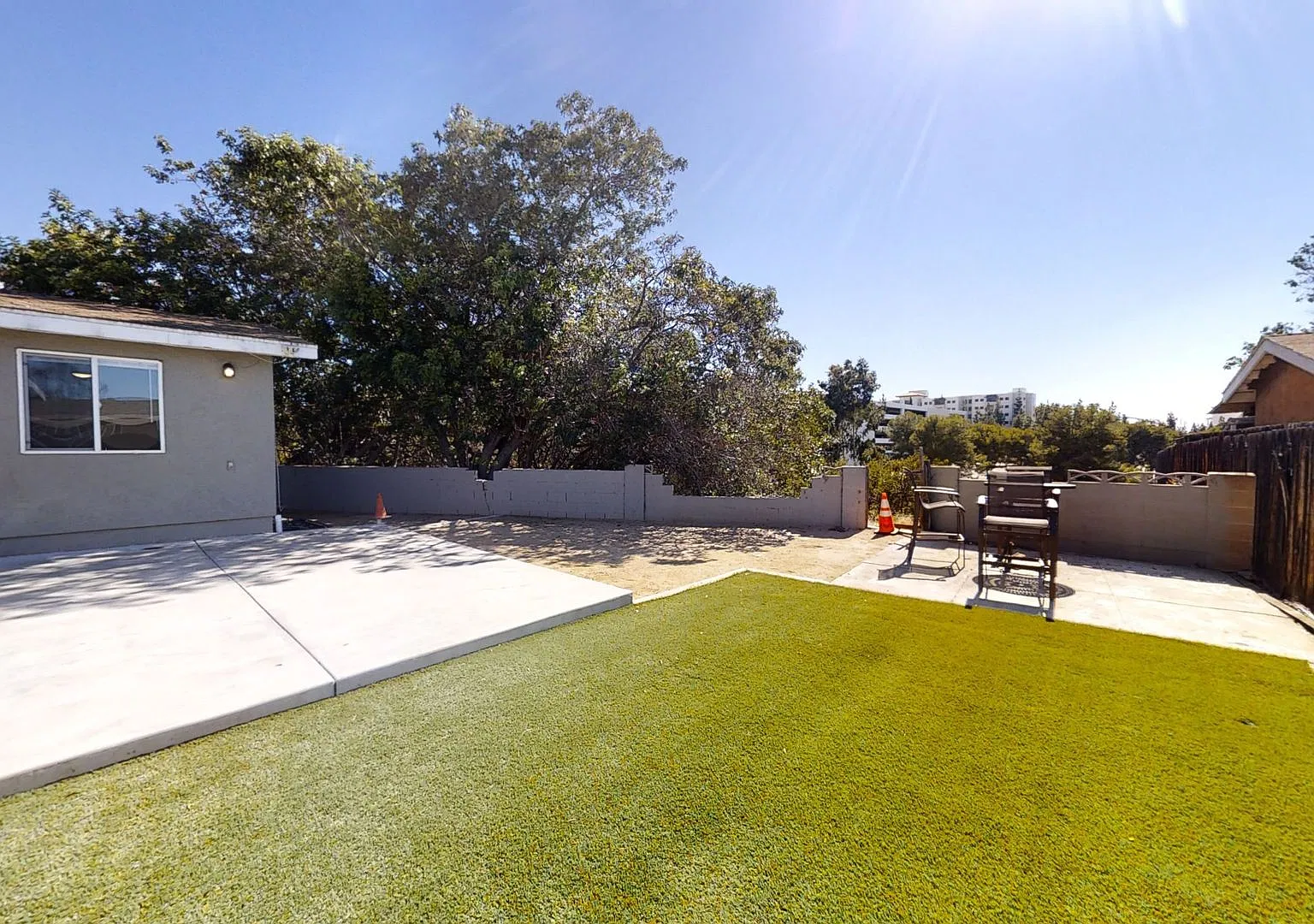 7BD/3BA, Big Driveway!! — Photo 3