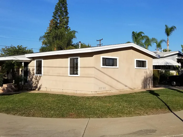 3045 Afton Rd — Photo 2
