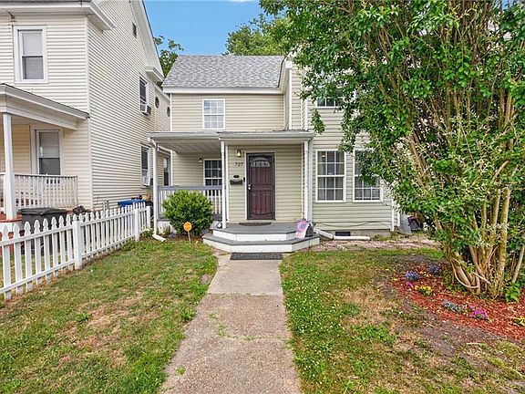 2nd image of 727 Broad St