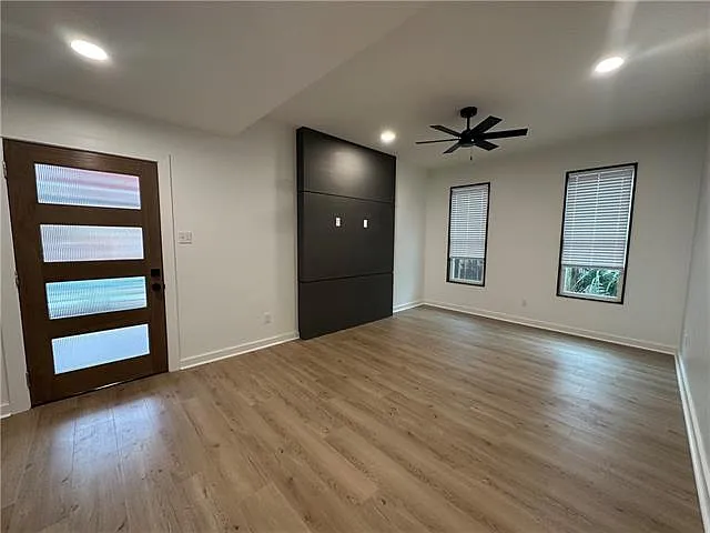 4 bed, 2.0 bath, 1400 sqft, $6,500 — Photo 3