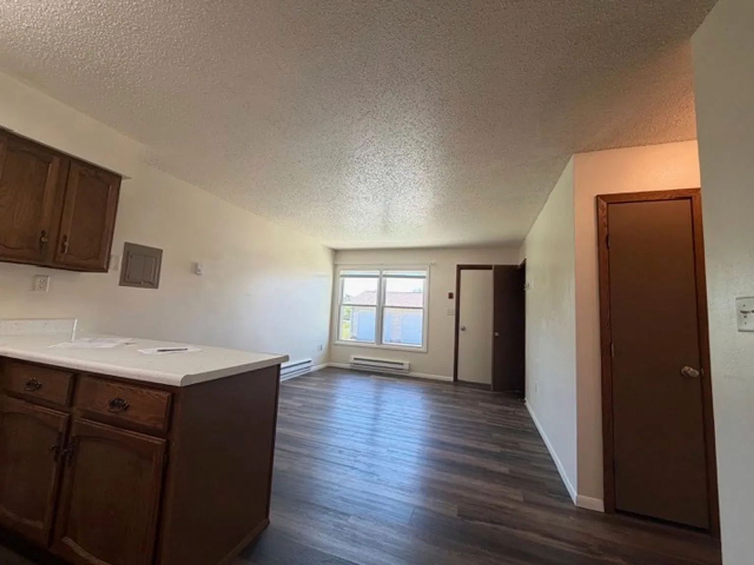 161 E Main St — Photo 3